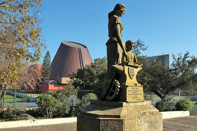 NUESTRA UNIVERSIDAD - universidad de santiago de chile